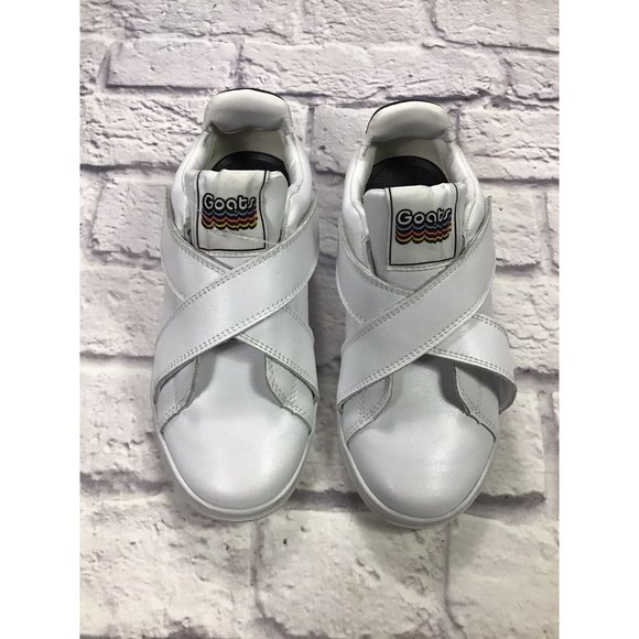 GOATS Other - GOATS Boys Shoes Size 2.5 White Leather Criss Cross Straps Slip On